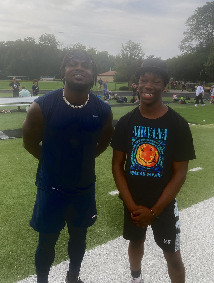BeauvilBill's tweet photo. A Dangerous Man… 🔥 @PCFB_Paladins @JabrillPeppers https://t.co/XdFjXcCNw3