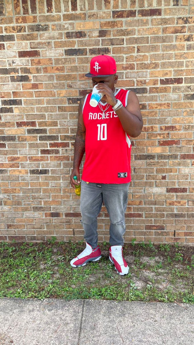 MarcJBeGoingIn's tweet image. Pushing #P #Pimping #Put It In My #Pocket Nah I Ain’t From #Houston But I Keep A #Rocket 💥🚀

youtube.com/shorts/Vok2EHJ…