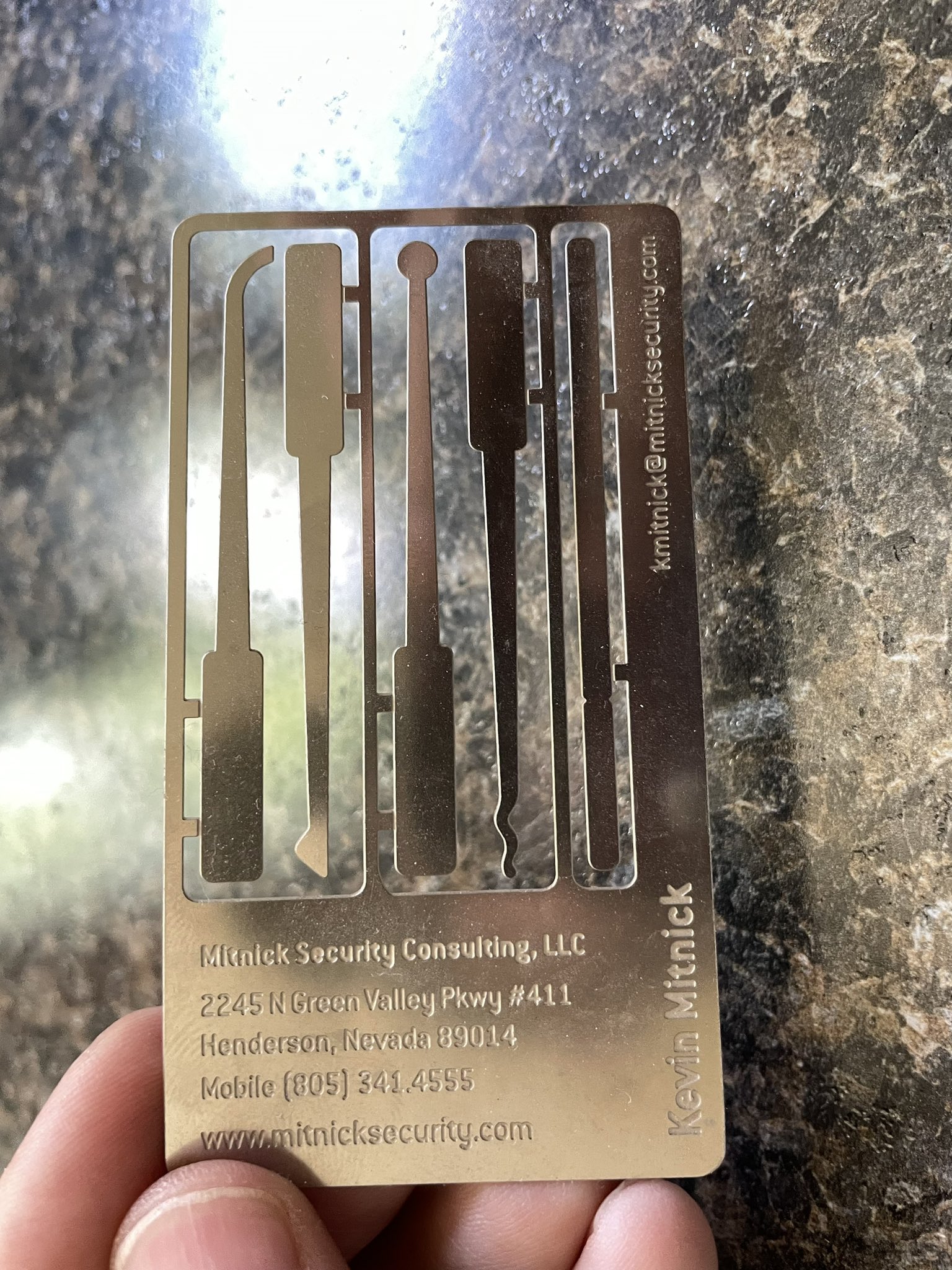 Eric Mead on Twitter "I read that Kevin Mitnick passed away