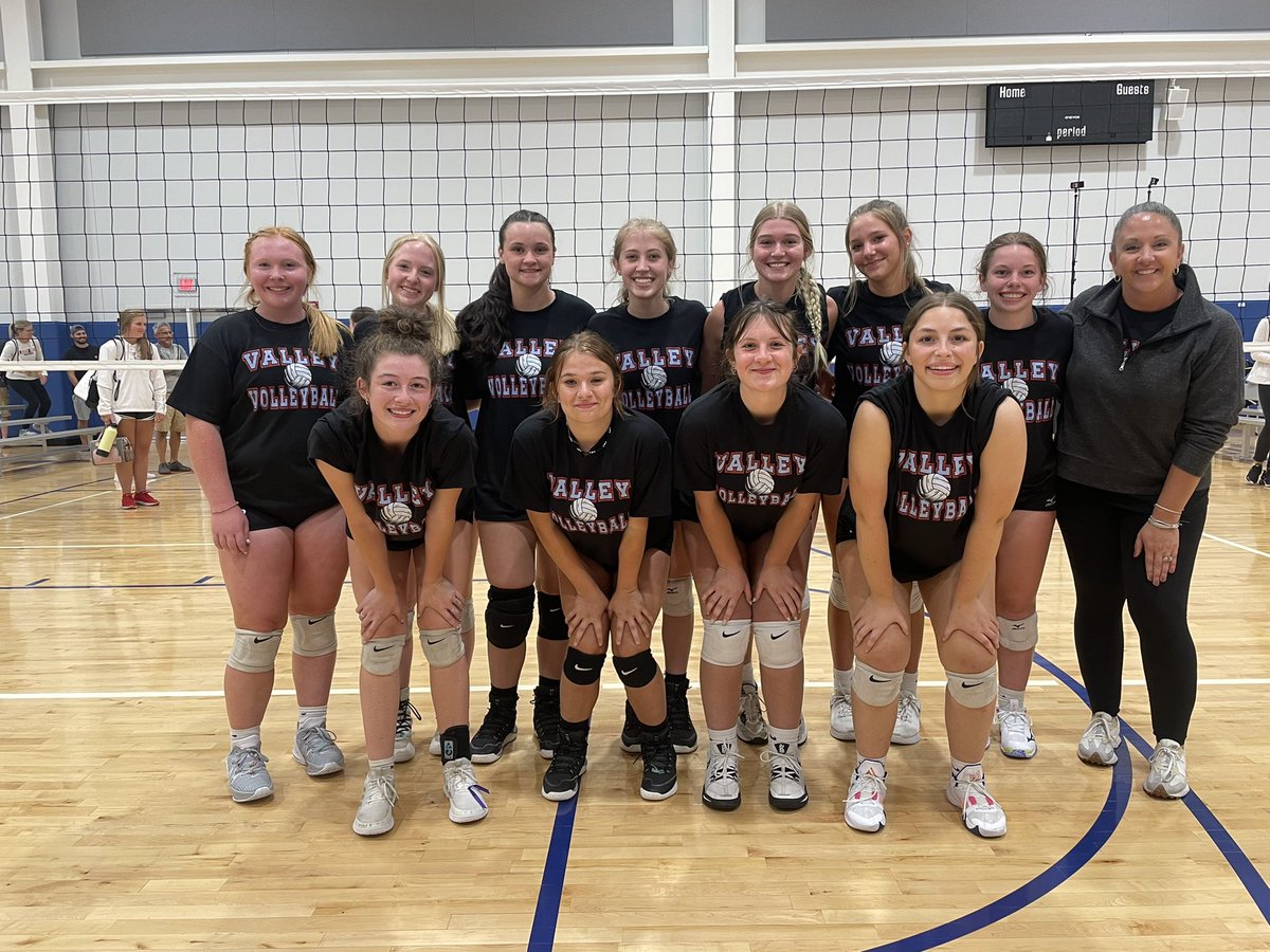 SpikeCPSC's tweet photo. 🏆Freshman/JV Division Champions!!
Congratulations to the @LValleyPanthers 

@CPSportsCenter @NewarkAdvocate https://t.co/kiCXUNsljh