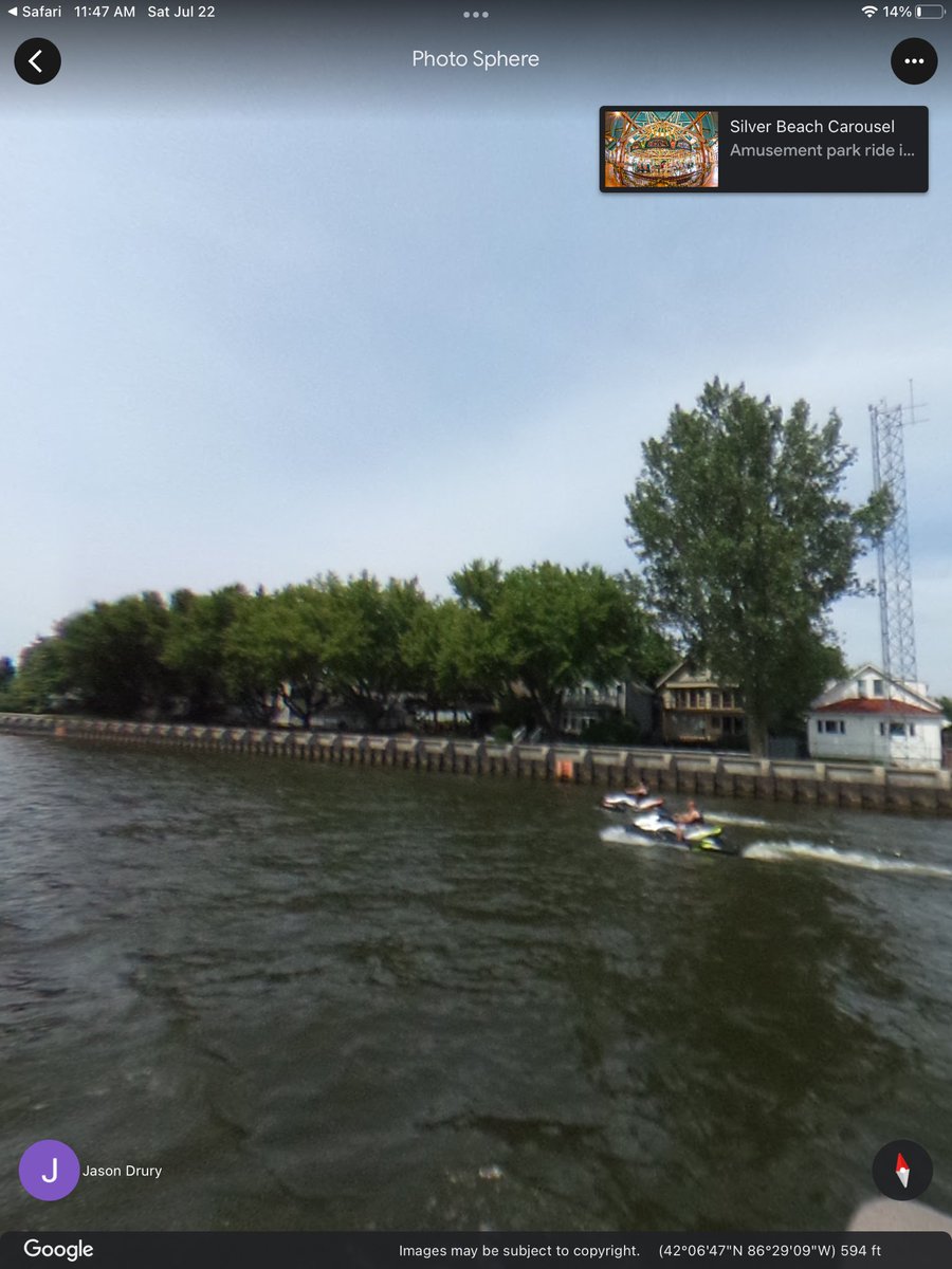 Shanneighteen's tweet image. #findthemole
#randomstop
#shellstation
#newguy
#cole
#blackrock
#partingoftnetedsea
#BIGBANG