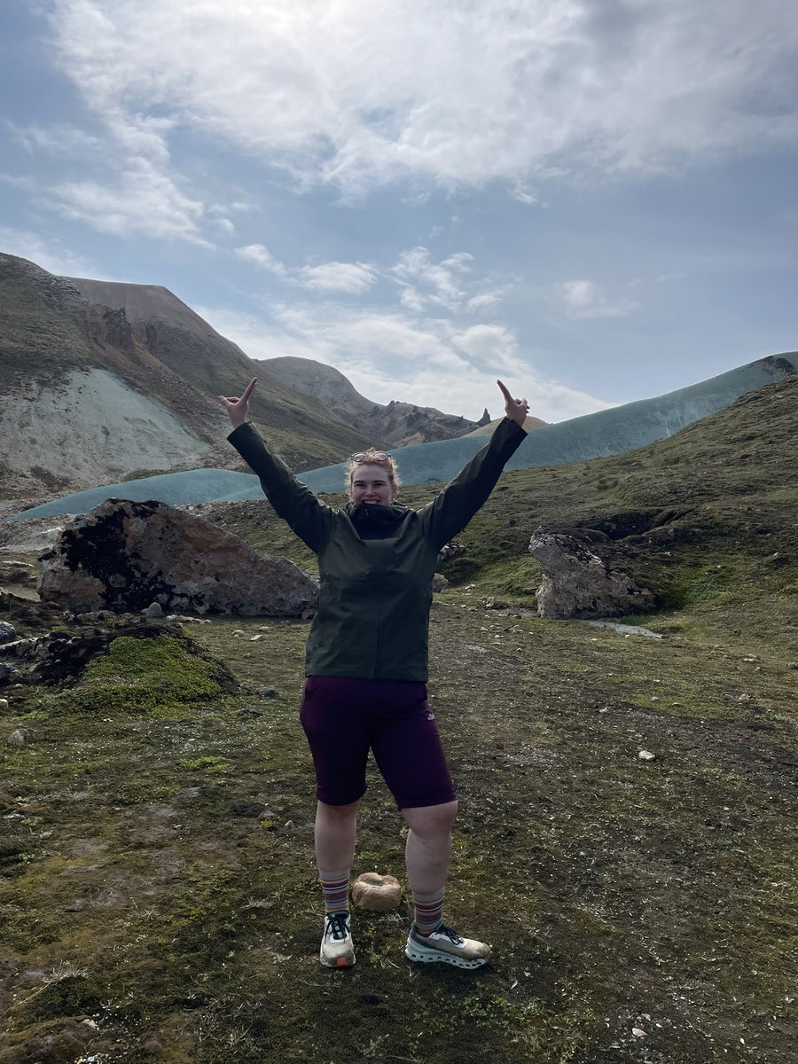 Í bláu á Bláhnúk og grænu á Grænahrygg. Við slepptum Rauðufossum að þessu sinni. 

Ég þarf eitthvað að vinna í ✌🏻