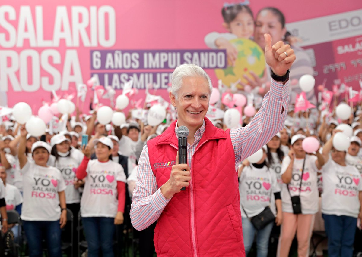 GUSTAV_GMG's tweet photo. La desigualdad y la pobreza se deben erradicar, gracias al liderazgo, visión y acciones de un gran hombre se cimentaron las bases, VALORANDO y AGRADECIENDO Siempre Uni2xTy...1❤️❤️%👍👉en el #EDOMEX lo vamos a lograr, gracias a tod@s las mujeres SR. https://t.co/qcra9ycWdf