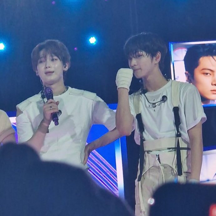 pocketzgallery's tweet image. SUNOO AND JUNGWON IN REAL LIFE??????