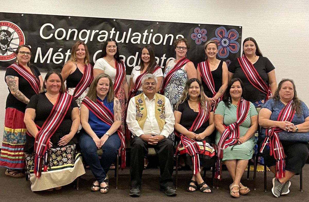 hargreak's tweet photo. ⁦@accmb⁩ ⁦@MBMetis_MMF⁩ and Minister John Fleury celebrate 21 graduates of ACCs Early Learning Program Management Program. 21 new ECEIII’s ready to enter the workforce. https://t.co/U3NbSuk9dE