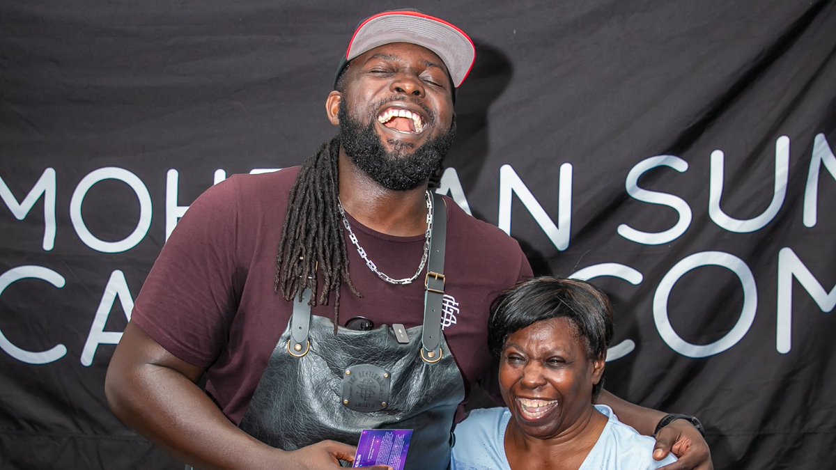 playmohegan's tweet photo. We had SO much fun grillin' and chillin' 🔥☀️at the #PlayMohegan Tasting tent at @RiverfrontRecap's Food Truck Fest this weekend. We had the BEST in the business chefing up some amazing BBQ 🥩🥓 for us. @bluesmokeblaire @rasheedphilips @PhilipsBarbeque 

Must be 21 or older to participate. Help is available for problem gambling. Call (888) 789-7777 or visit https://t.co/PNk14U0f7Y.