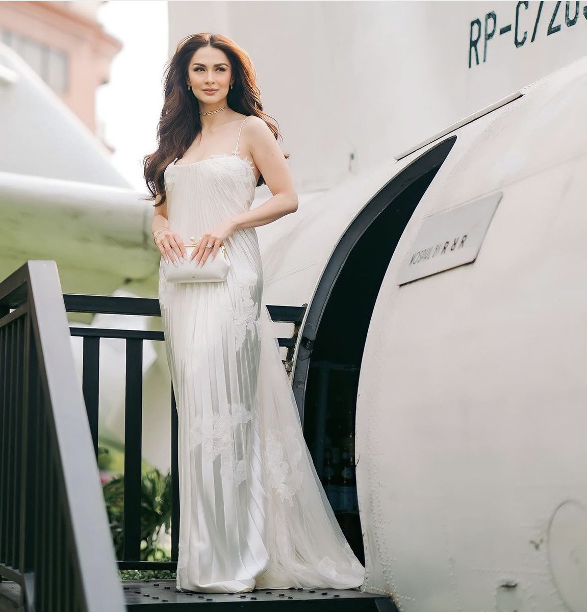 mariadongmarian's tweet photo. 🧚‍♀️ 🌟 Yan 👸 #GMAGala2023 
Marian Rivera https://t.co/7sjseA2GIZ
