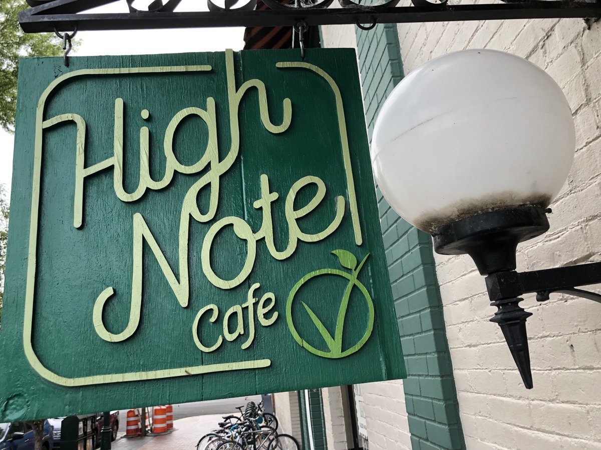 Okay fellow #Botany2023 #vegans and #vegs, I’m officially endorsing High Note in Boise!