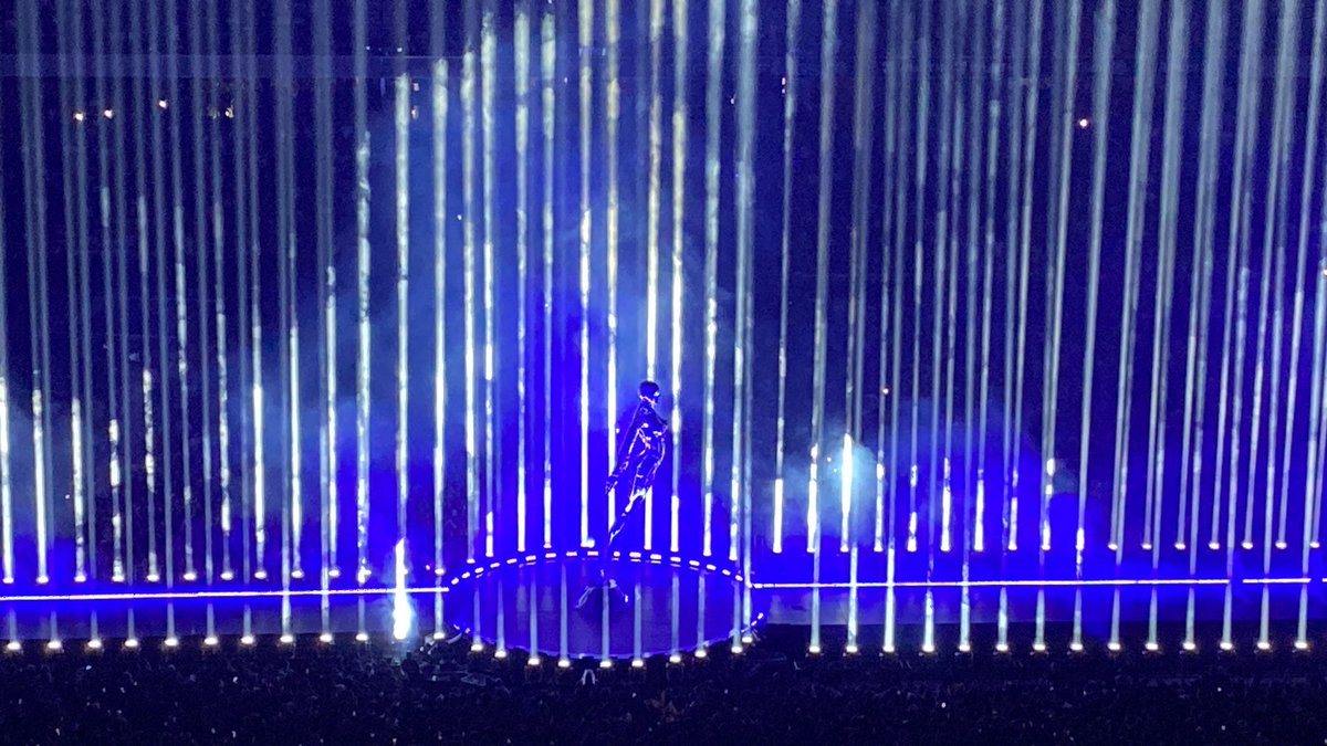 ninin_457's tweet photo. My fav pics form tonight at the @theweeknd concert in Nice ❤️ thank you for that amazing night 

#TheWeeknd #TheWeekndNice https://t.co/mVQtvr0bkm
