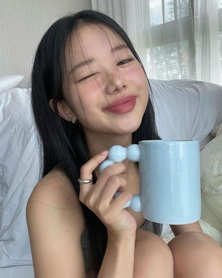 𖹭 ۫ 𝅄 tweet media