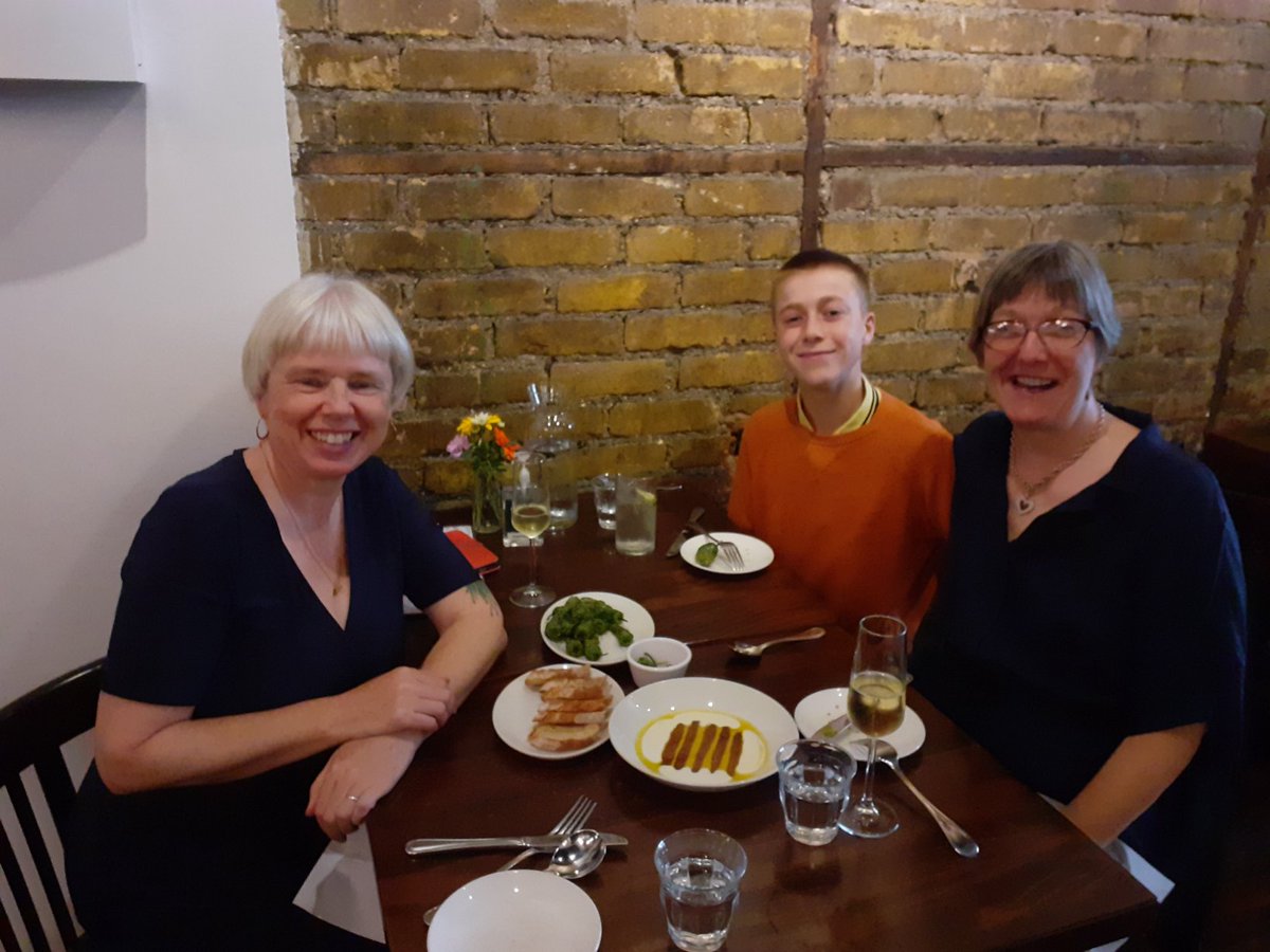 Delicious anniversary lunch <a href="/UnoMasDublin/">Uno Mas</a>. Really nice of <a href="/rufuswainwright/">Rufus Wainwright</a>  and his family to join us seeing as we couldn't get tix to gig.
#HappyAnniversary