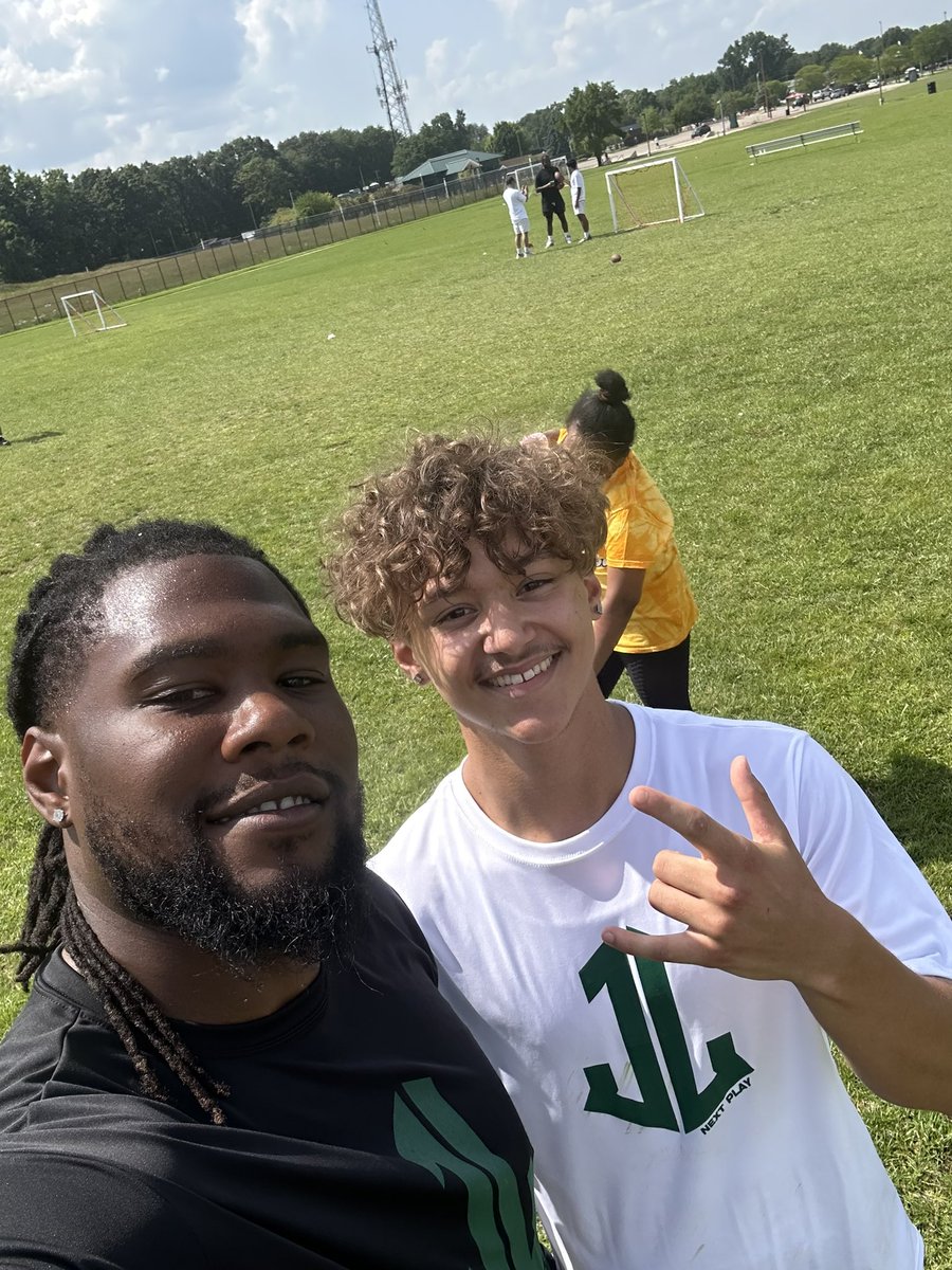 Jaylen Howes tweet media