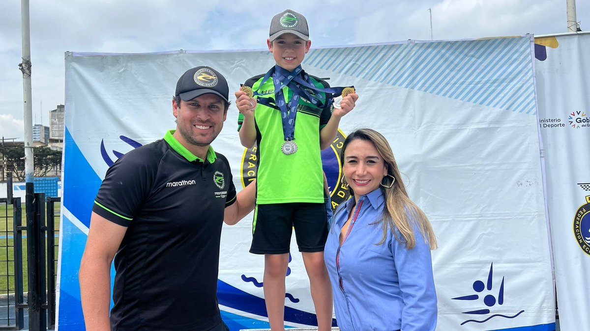 Josue Enderica suma 6 medallas para ⁦⁦<a href="/hnosenderica/">Hermanos Enderica S</a>⁩ :

🥇50m mariposa 
🥇200m libre 
🥈50m pecho
🥈50m libre
🥈200m combinado
🥉Relevos mixtos

#NuestroTrabajoContinúa 
#Guayaquil 
🇪🇨🤩🙌🏾