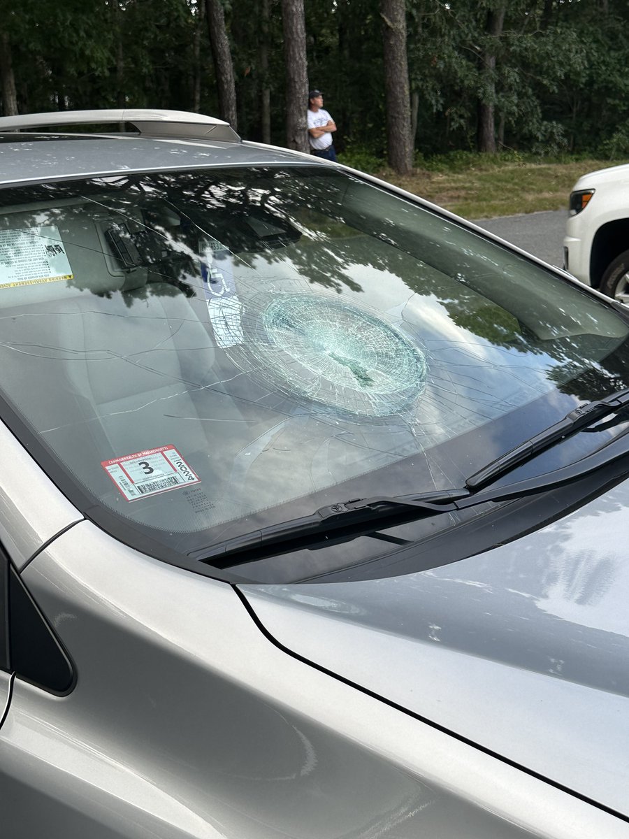 d1baseball's tweet photo. Barely 2 innings into the @OfficialCCBL ASG and we already have a broken windshield, courtesy of Cole Mathis (@CofCBaseball and @CotuitKettleers) https://t.co/VP1Gm9vmy0