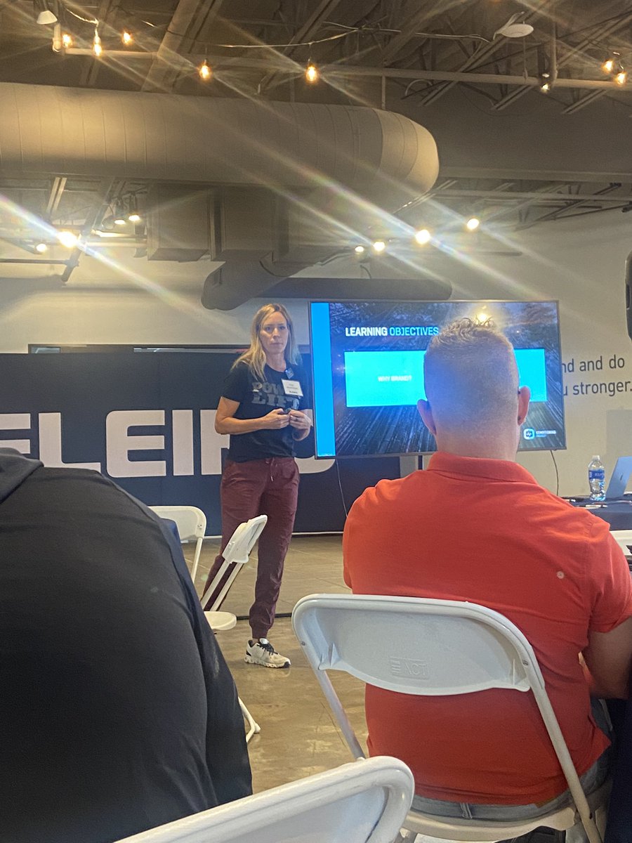 What a day learning and connecting with some of the best out there such as @missEmitche11 and <a href="/Matt_Van_Dyke/">Matt Van Dyke</a> 

🤝⚡️