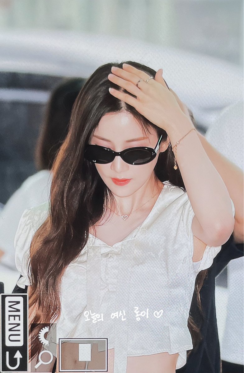 19910303net's tweet photo. 230723 ICN #초롱 (@Apinkpcr ) 

오늘의 롱이💕

#에이핑크 #박초롱 #apink #chorong https://t.co/DruU4BrNNI