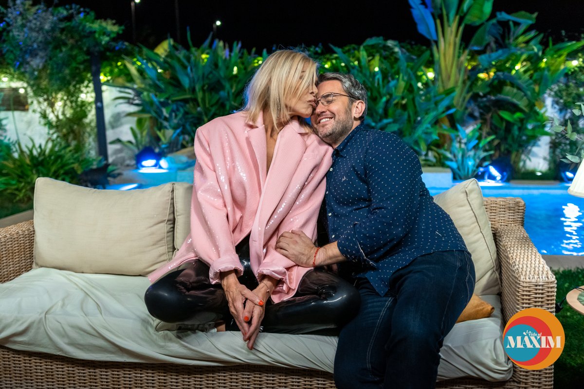 ✨ANIT🌙 vam gaudir de L'ÚLTIM PROGRAMA de🏠#LaVidaAlMÀXIM📆en <a href="/apunt_media/">À Punt</a>📺amb <a href="/maximohuerta/">Máximo Huerta 🌿</a> i Jau Fornés entrevistant a Bibiana Fernández (<a href="/Devilisawoman/">Bibiana Fernandez</a>) i <a href="/AlexGadea01/">Alex Gadea</a>🥂

💻JA TENIU DISPONIBLE LA PRIMERA TEMPORADA COMPLETA🤩EN EL WEB📱⬇️
beacons.ai/almaximapunt