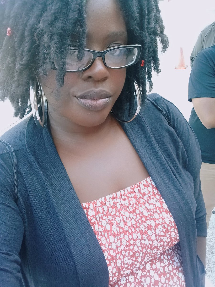 BooksByAmberATX's tweet photo. Attending my first Walls Group Concert Tonight!! Drove to Dallas just to see them in action @TheWallsGroup @MusiqCityWalls @Alicwalls @rheawalls https://t.co/Dv44ee1YoW