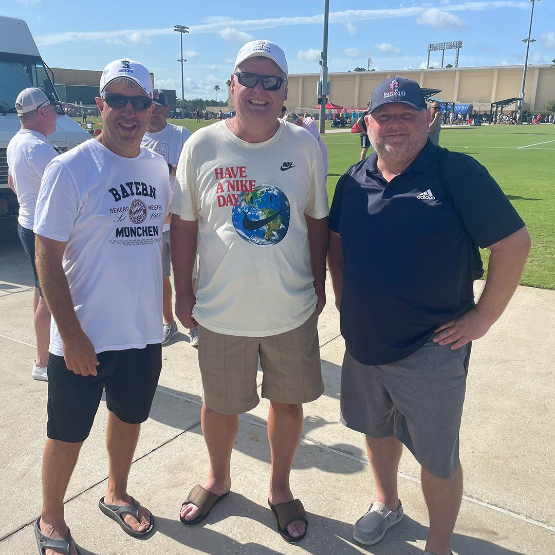 .@VEClub coaches Scott Rieber, Walt Medl & Billy Hartman were cheering on their sons at the semis of the USYS National Championships this morning.

Scott & Billy recently coached the VE Gunners to the Eastern PA Presidents Cup title & the Eastern Presidents Cup final. https://t.co/oBDdb3nE9V