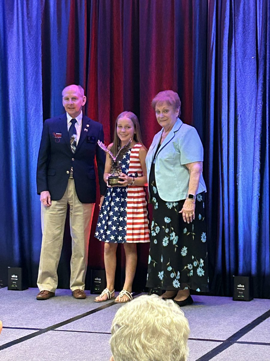 Philogirlsbball's tweet image. Introducing your 2023 God, Flag and Country speech National Champion presented by The Fraternal Order of the Eagles. @FranklinLocal @HartmanDFE @brandonhannahs @SamBlackburnTR @philocoach @ElectricsFLSD @OhioFuture @WHIZscores @don_hilty12 @s_hilty03