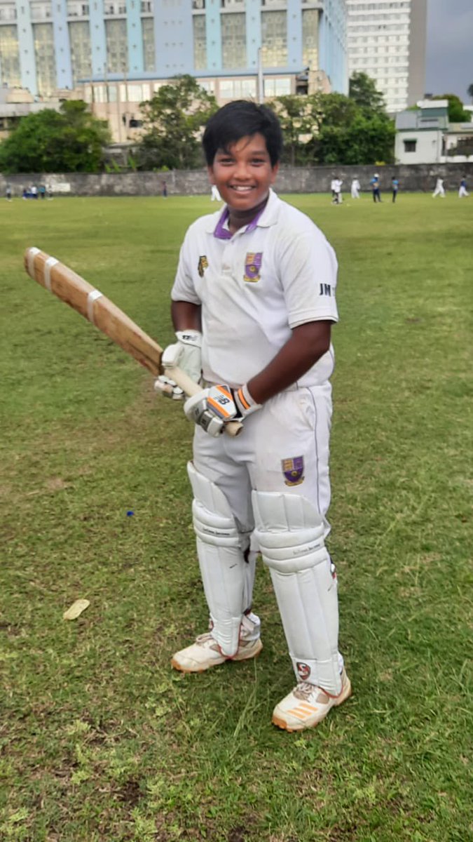 #LionsRoar# speed Star Jerald Marcus destroyed Hindu college Colombo with 5 wickets for 14 runs in U15 National school tournament. #BSC LIONS# <a href="/BSColomboLK/">British Sch Colombo</a>