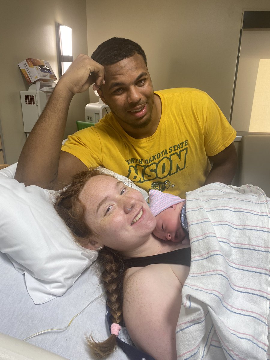 God blessed me with a bundle of joy today at 5:20 pm!!! Welcome to the world Deonte Bryant JR!!!!!!