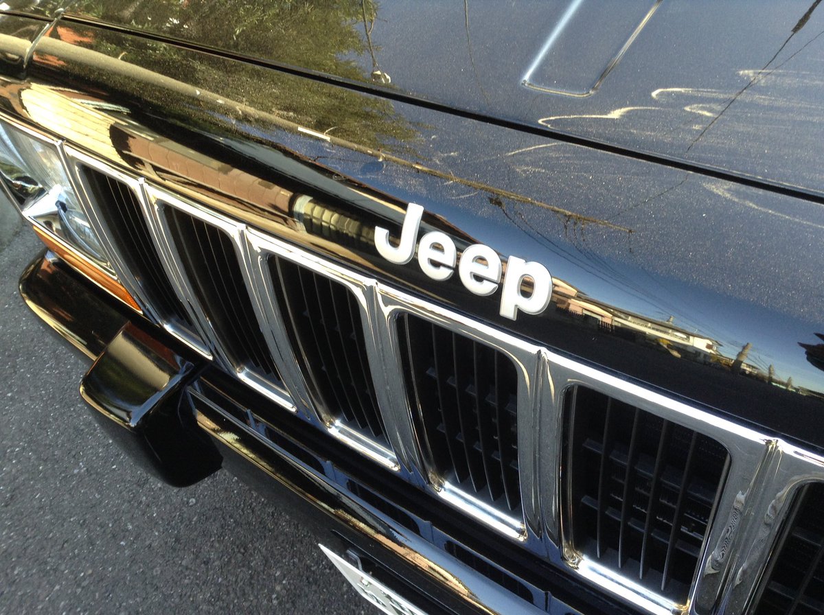 goma_garlic's tweet photo. おぉ⛽️
チェロキーチャン🌈
スキ好きジムニーは無いみたい⛽️
ナニ乗るぅ🤩
#NintendoSwitch
#MUDNESS
#4WD
#SUV
#ジムニー
#Cherokee https://t.co/urUb4Mz6or
