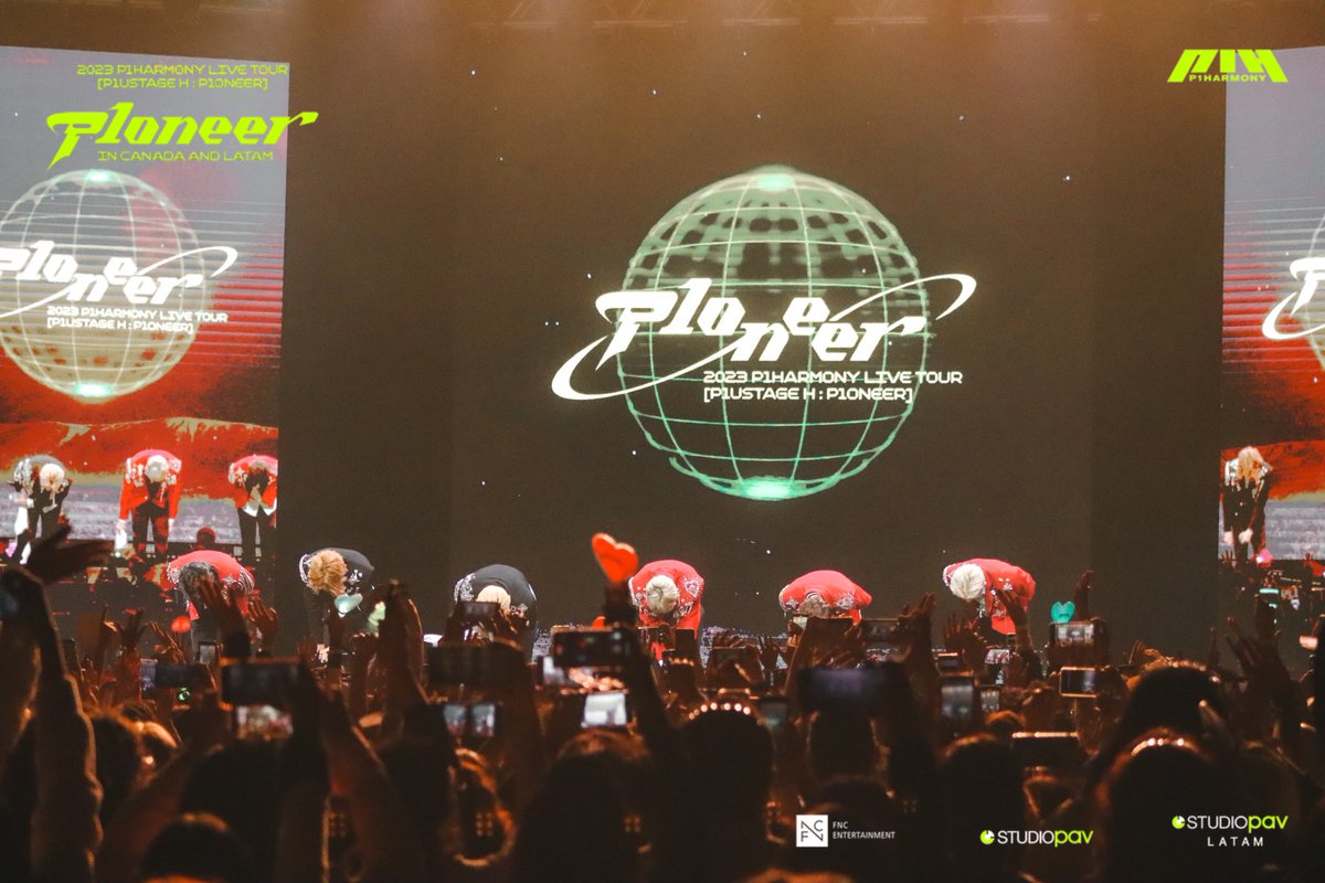studiopav_latam's tweet photo. São Paulo #P1ece 🇧🇷 vocês encheram o @P1H_official de amor ontem à noite * Bebê, o amor nunca foi tão bom* 💚

#P1HARMONY #피원하모니 #P1H #P1ustage_H #P1ONEER #P1HARMONYinLATAM https://t.co/st0LWc5v1L