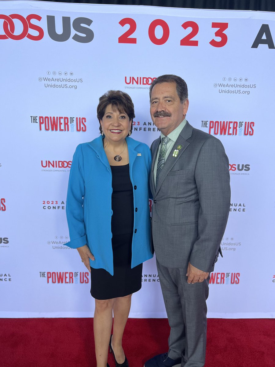 JMurguia_Unidos's tweet photo. Many thanks to our Chicago Congressional champions, @Chuy4Congress and @DeliaRamirezIL, for joining us at the Affiliates’ on the first day of the #UnidosUS23 Conference! https://t.co/huQs3nPBPh