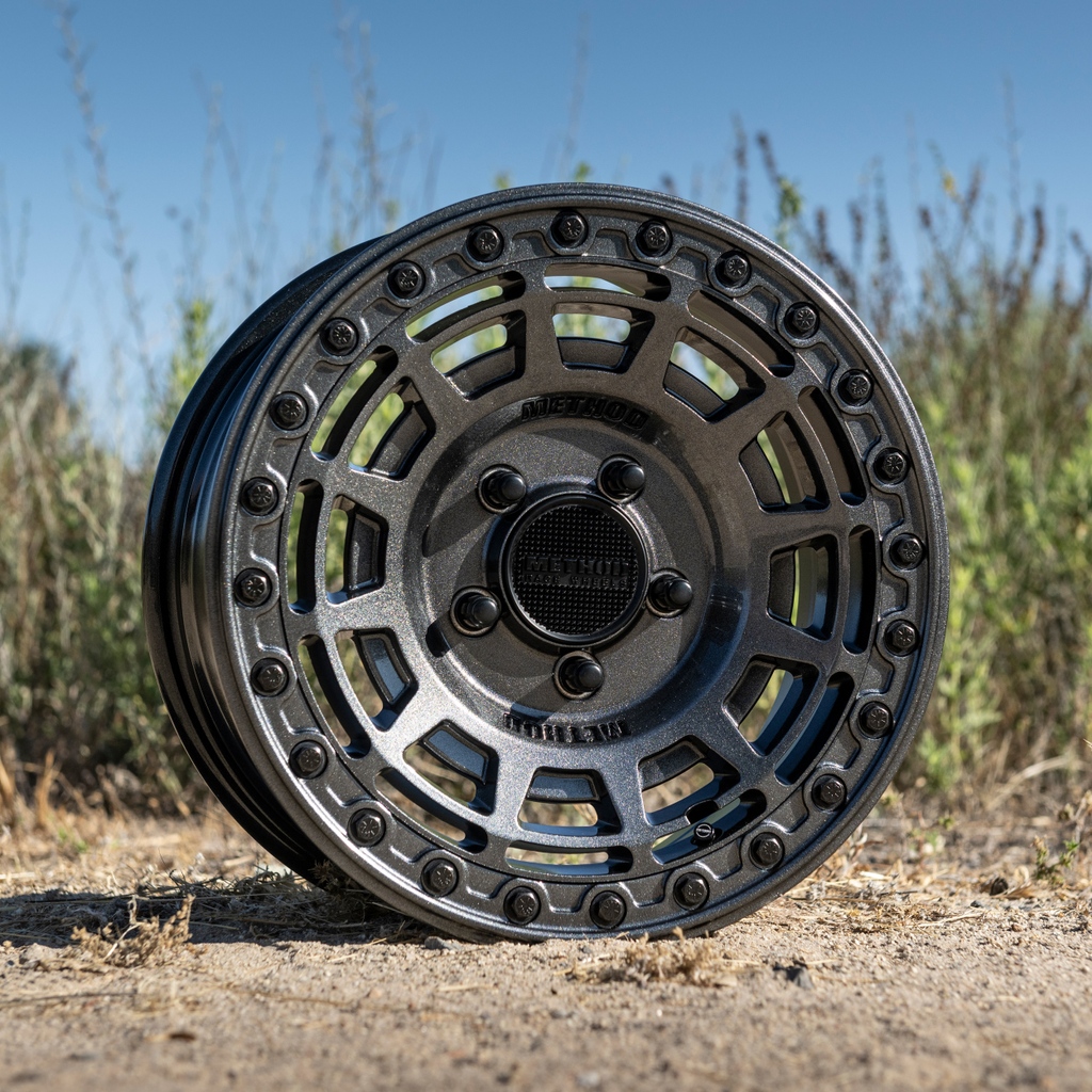methodracewheel's tweet photo. Would you run the 415 UTV Beadlock wheel in Gloss Graphite or Double Black π€?
#MethodRaceWheels #MRW #Method #OffroadWheels #Wheels #Offroad #LighterStrongerFaster #UTVwheels #UTV #SXS #RZR #PolarisRZR https://t.co/i0jJ92MvUV