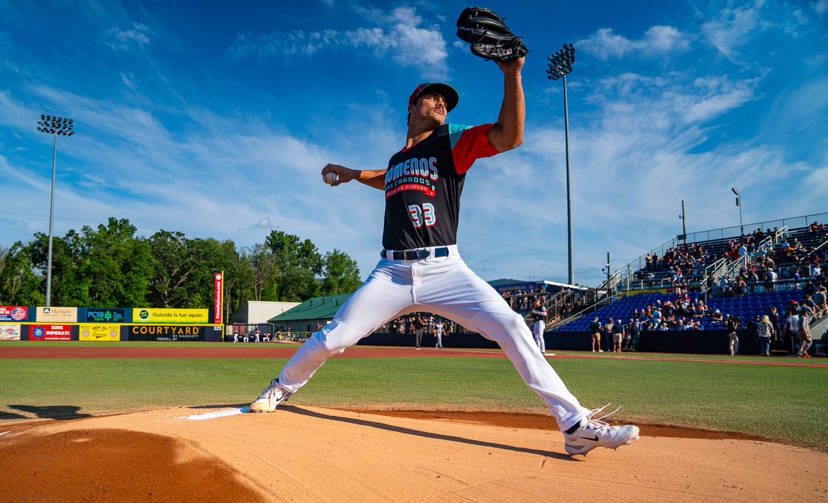 HVRenegades's tweet photo. A record breaking night for Drew Thorpe comes to a close:

8.0 IP//2 H//0 R//1 BB//13 SO (Career High) 

Unreal. 🔥 https://t.co/SE3EWMKeUH