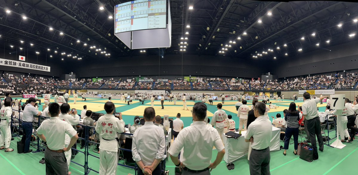 現在155話「大合戦」状態です。 ほんとに凄い熱気。