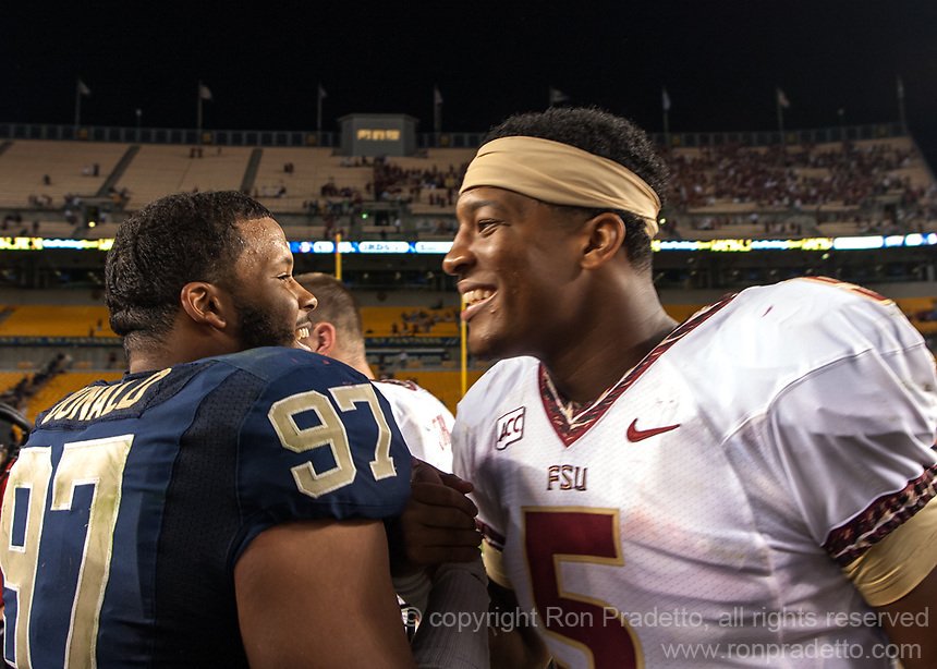 Jameis Winston @ Pitt
25/27 356 yards 4 TDs
25 rushing yards 1 TD https://t.co/QjqLRfr1uQ https://t.co/nvuFlRT7AG