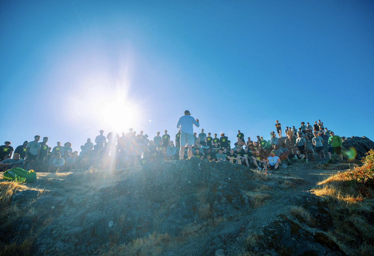 Took our annual Spencer's Butte Hike today, in tribute to our teammate, friend and brother. 

Our summer training has concluded, and Fall Camp begins 🔜

#GoDucks