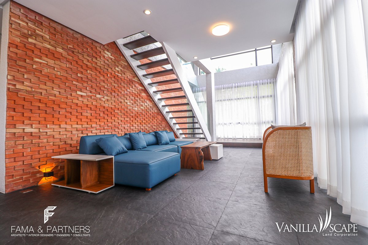 VanAmada2's tweet photo. Sample #HouseDesign we offer at #SummitPoint #LipaCity! In case you are looking for #HouseContratoc or #Builder for your #ModernHome #DreamHome #Lifestyle you may contact me anytime to discuss: +63-915-200-4978! https://t.co/6UysG6llda https://t.co/aZrAlsXm60