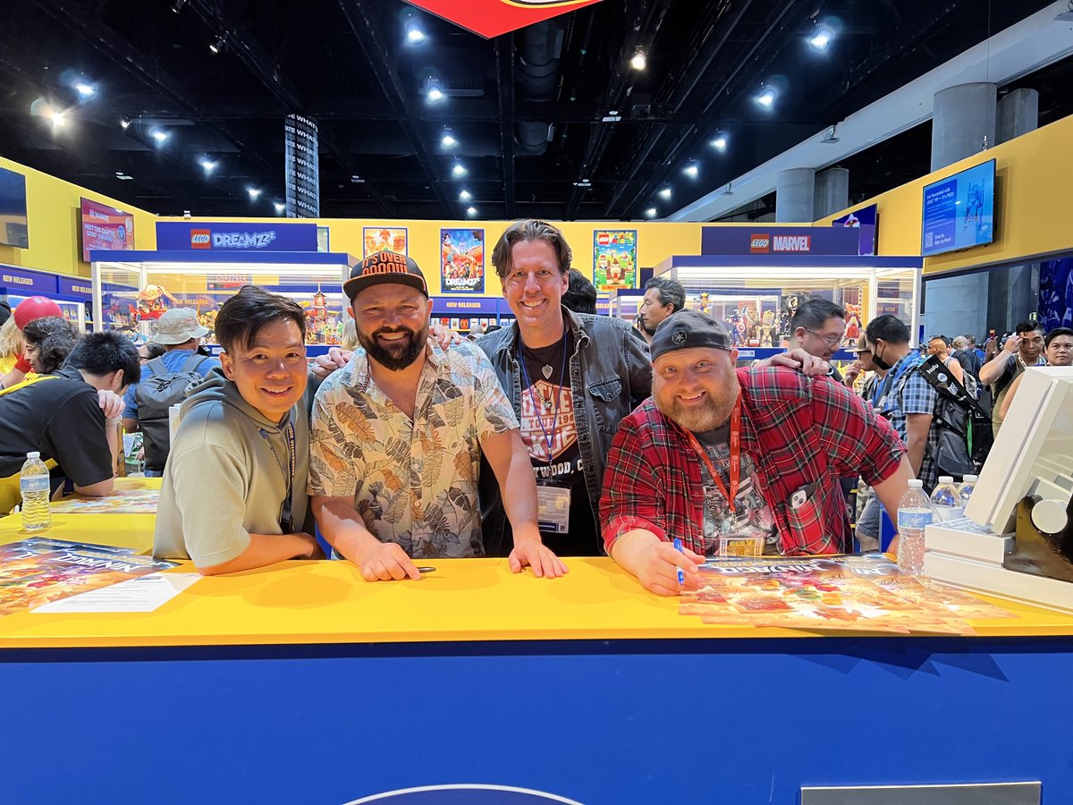 otherland71's tweet photo. At our #Ninjago #DragonsRising booth signing today, they handed out (for FREE) @LEGO_Group's ONLY #SDCC2023 exclusive-- a pollybagged Baby Riyu variant with powered up eyes (like he's giving Sora a spark). @KevinBurke20 @VincentTong007 @BrianDrummondVO https://t.co/GdsRE2i8xk