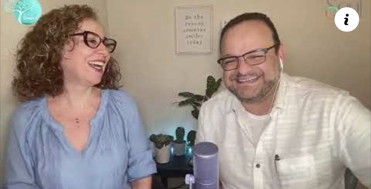 youtu.be/dQIvowJwDwc.   

La Dislexia es una enfermedad o una condición?,
Recomendación número 2 del libro "La historia de Gabriel un niño disléxico", "Entender que podemos hacerlo"

Libro La Historia de Gabriel Un Niño Disléxico
amazon.com/-/es/Jorge-Lui…