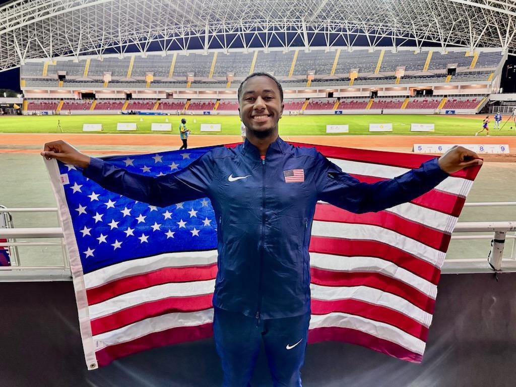 GatorsTF's tweet photo. 3️⃣ Events &amp; 3️⃣ Medals

On his final attempt, Malcolm Clemons strikes GOLD in the Men’s Long Jump and sets his personal best of 8.21m!🥇

#GoGators 🐊 https://t.co/qOrkIPZWOE