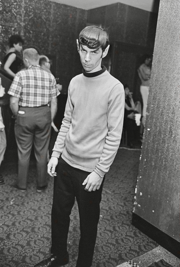 RT @HumanoidHistory: Star Trek cosplay at the World Science Fiction Convention in New York, 1967. https://t.co/pCfnQQLm43