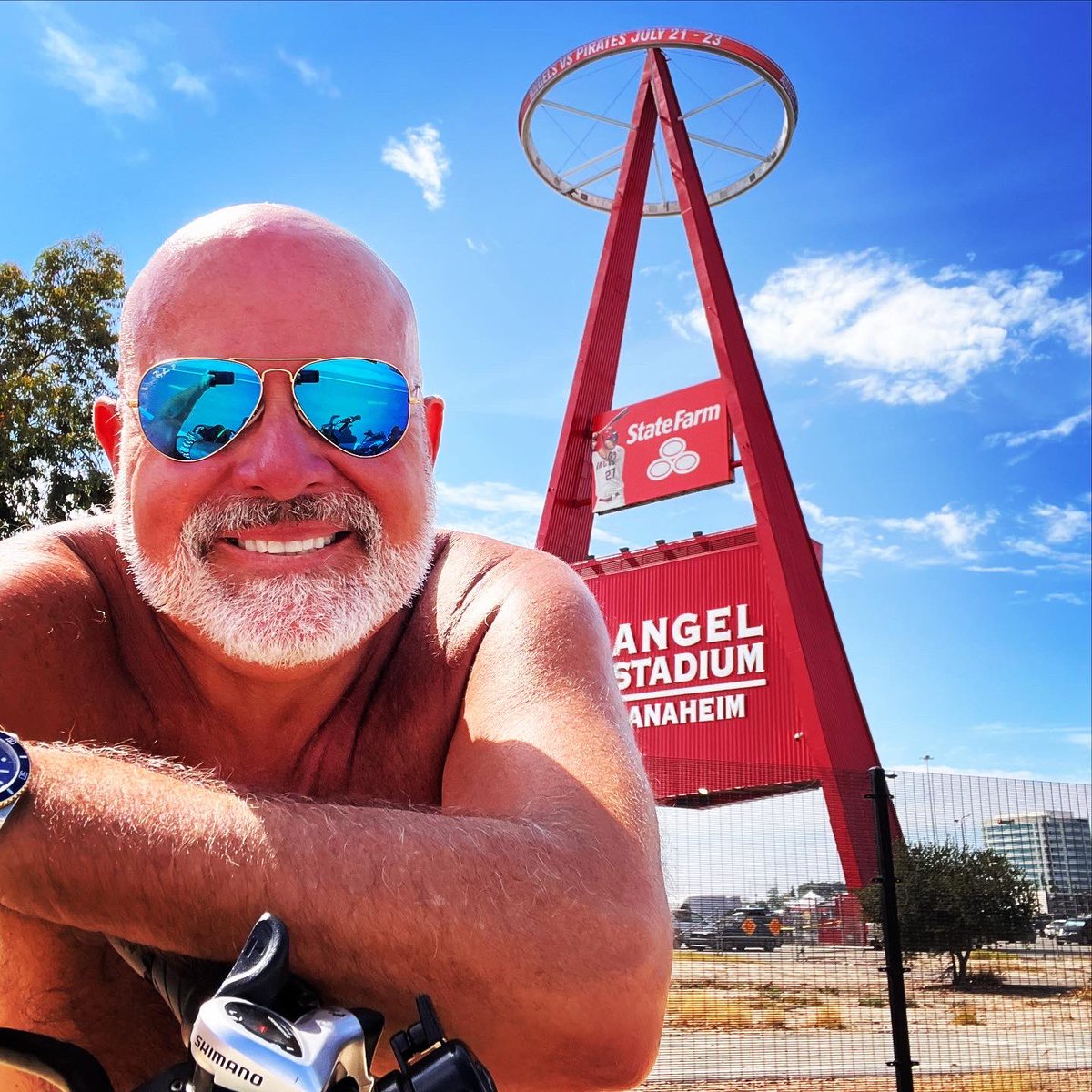 AnEpicEpileptic's tweet photo. I don’t let Epilepsy hold me back.  45-Mile ride to Huntington Beach via the Santa Ana River Trail.  #BeEpic https://t.co/DQBUklCfC0