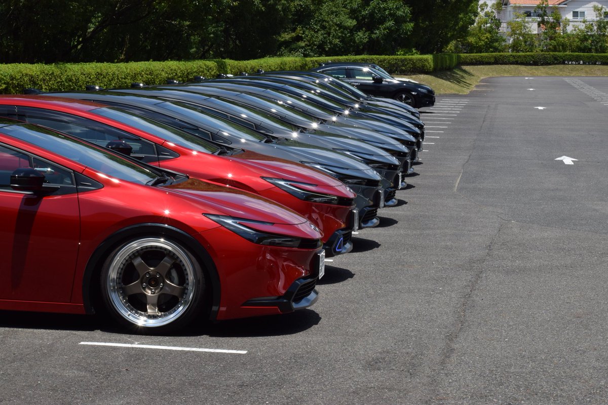 akfUSP0x0lGl2pg's tweet photo. #PRIUSOWNERSSTYLE6
#60プリウス
#PRIUS
#PRIUSPHV
#第一回60プリウスミーティング
#トヨタ博物館
#OGworks
第一回60プリウスミーティング参加いただきありがとうございました🙇 https://t.co/pYZRGjuI1L