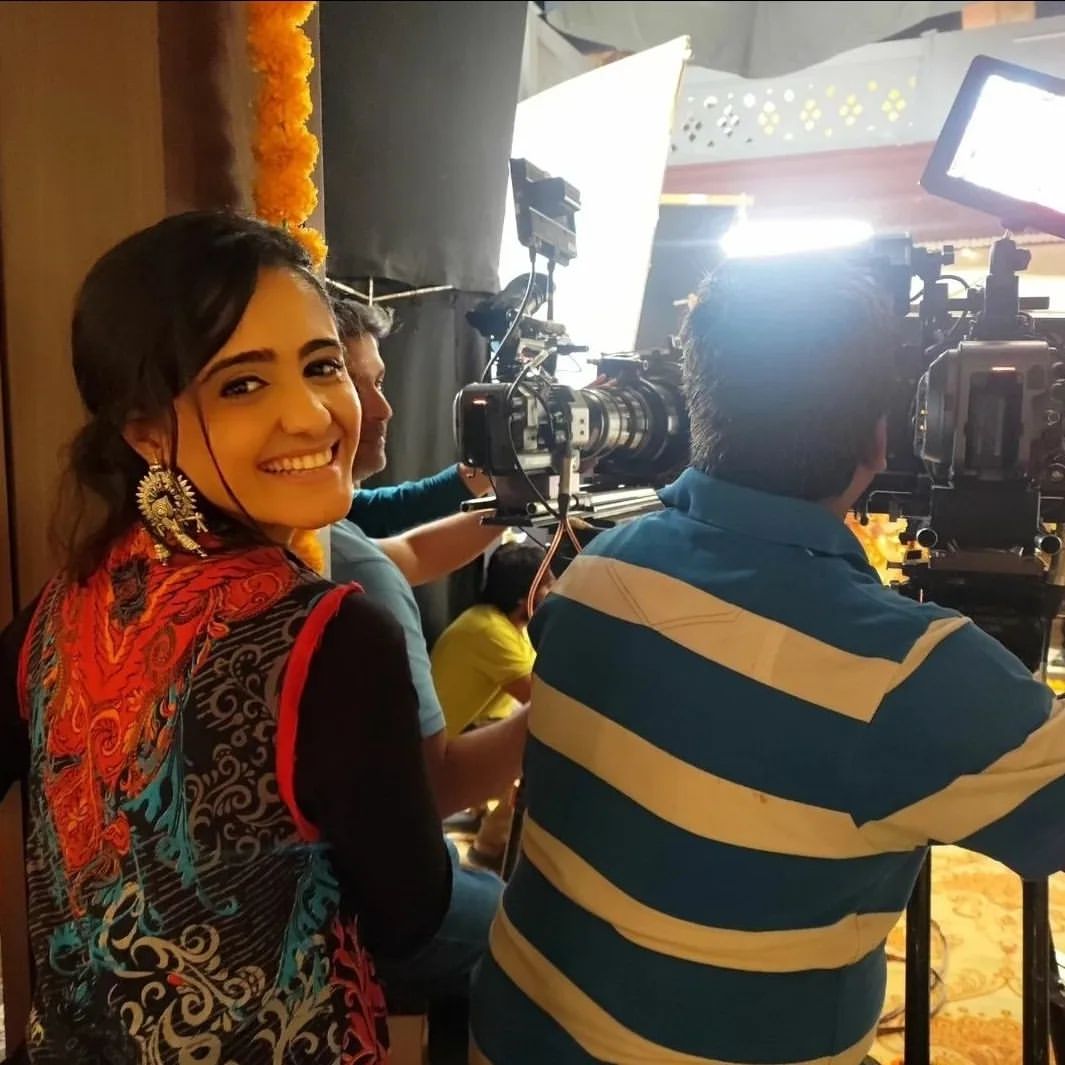 Ayeshu visited GhumHaiKisiKePyaarMain  Set ❤❤❤

#AyeshaSingh #SaiJoshi #GHKKPM