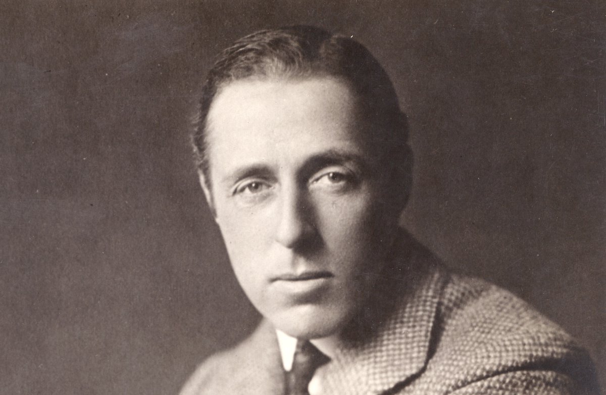 mariobianchi18's tweet photo. Il #23luglio 1948 moriva #DavidWGriffith. Cinema inteso come tecnica ed arte basato sul montaggio. Inventò il flashback, il primo ad avvicinare la macchina da presa agli attori girando in interni ed in esterni. Suoi capolavori assoluti come Nascita di una nazione e Intolerance. https://t.co/ZHCGoqrqEb
