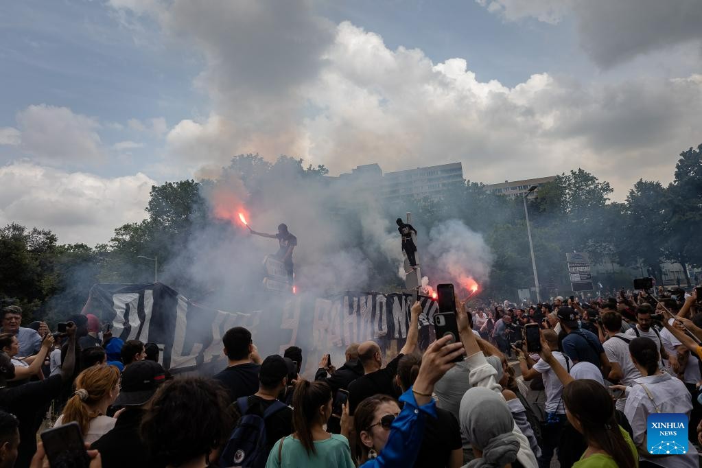 As riots raged around #France this month, infrastructure for next year's #Paris Olympics risked becoming engulfed in the violence, adding a fresh worry for organisers who face a head-spinning list of security challenges one year before the Games start.
#FranceRiots #Paris2024
