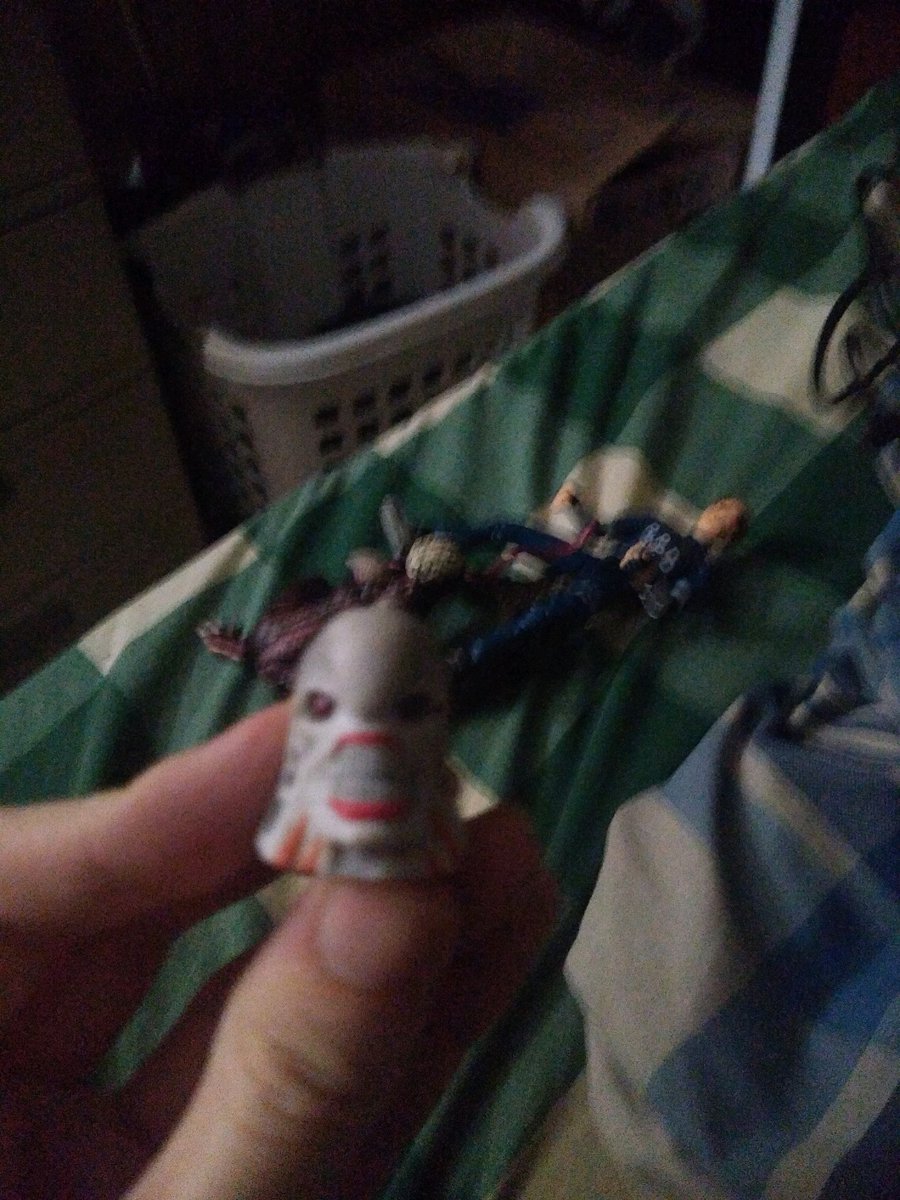 Frequency591's tweet photo. @fadepengun What cursed photos have you sent me? https://t.co/fPGYDkDV4O
