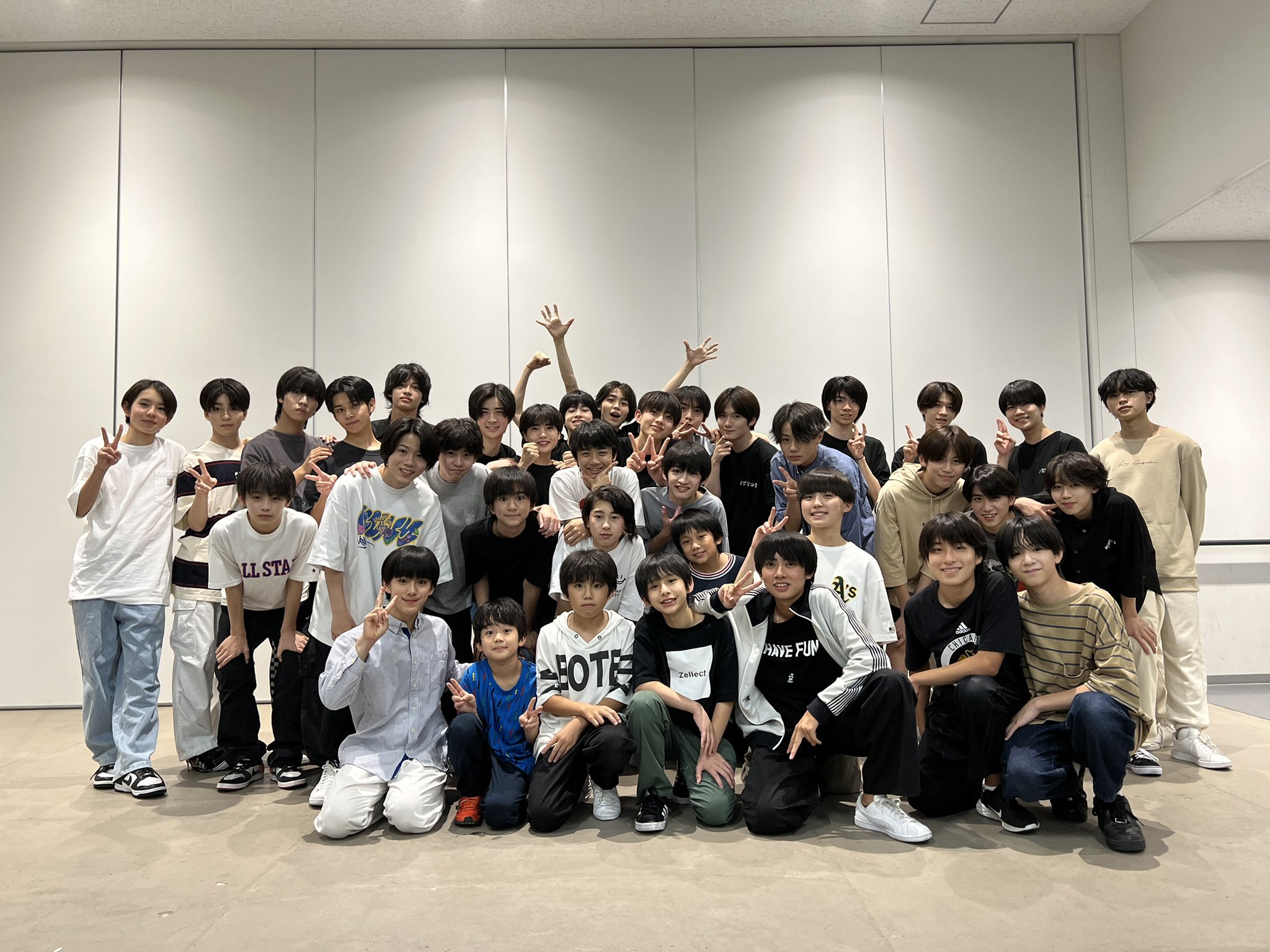 ジャニーズJr. - HiHi Jets Arena Tour 2023 BOOOOOST!! HiHi Jets Arena Tour 2023 BOOOOOST!!｜ジュニア｜Storm Labels