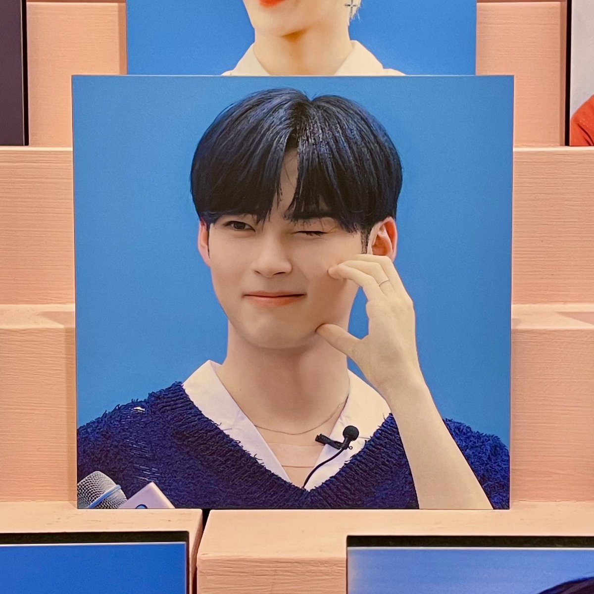 shbO613's tweet photo. 짱구리 장하오 생일 축하 사절단 한빈이 데려가실 분을 찾습니다💗

🎀 홍대 마마즈돌
🎀 7/25 화요일 저녁 8:00-8:30

직접 수령 가능하신 분은 DM주세요!

#blank_FLAVOR 
#정의할_수_없는_매력나봐 https://t.co/PZ5QuxMLzL