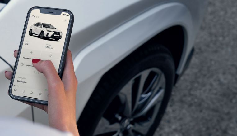 No pierdas más tu #LexusUX en un parking con la función “Destacar mi vehículo” de #LexusLink, convierte tu coche en un vehículo conectado. Descúbrela en #Lexus: lexusauto.es/propietarios/a…