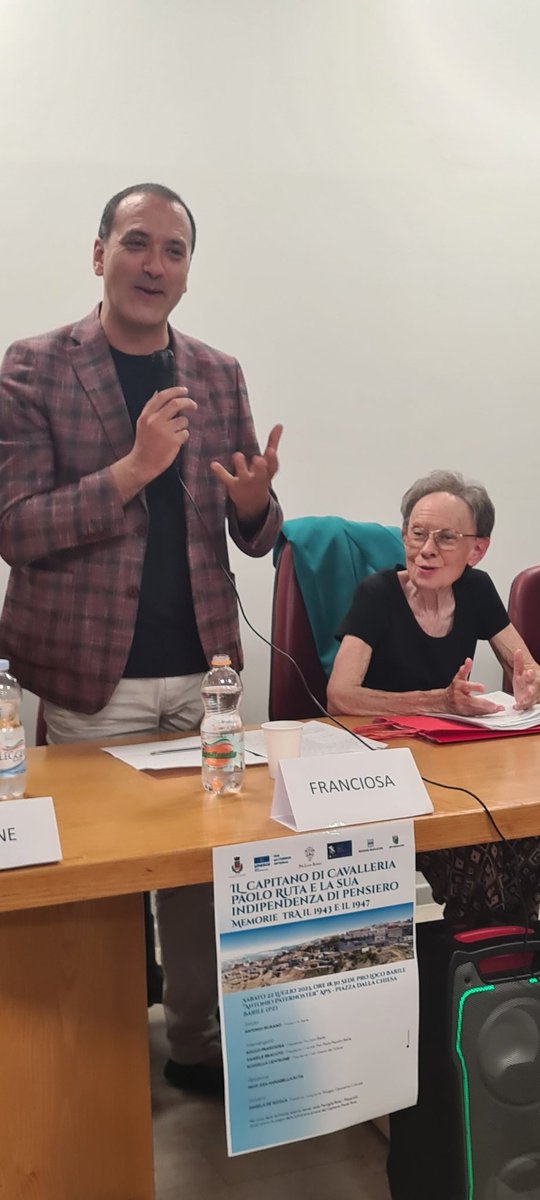 roccofranciosa's tweet image. &quot;Occupiamoci degli altri prima che di noi stessi&quot; rimane il pensiero più profondo del Capitano di Cavalleria Paolo Ruta nato a #Barile 110 anni fa, come ci ha ricordato la figlia Annabella Ruta nella cerimonia della #ProLocoBarile con il #Comune e il Club #Unesco del #Vulture ❤️