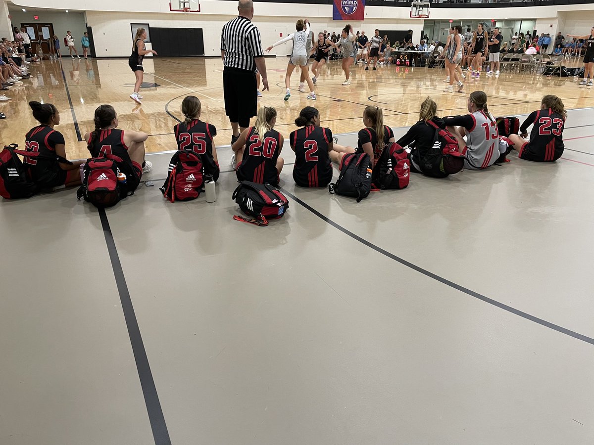 CHAMPS‼️‼️‼️

What a great few weeks to go out on for our group! Ending on a 10 game winning streak, playing some of our best basketball! Heck of a ride! Nothing but gratitude &amp; smiles! 🙌

#StarsFam